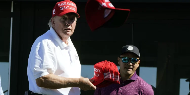 Testimony of Donald Trump’s Valet May Be Released by Florida Court