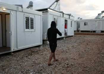 Greek migration ministry fined over camp data breaches