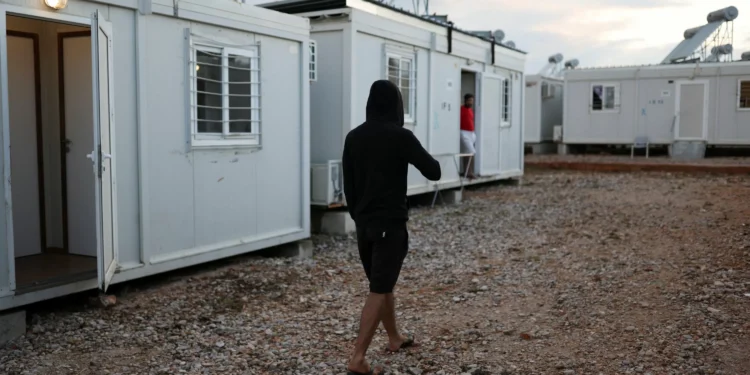 Greek migration ministry fined over camp data breaches