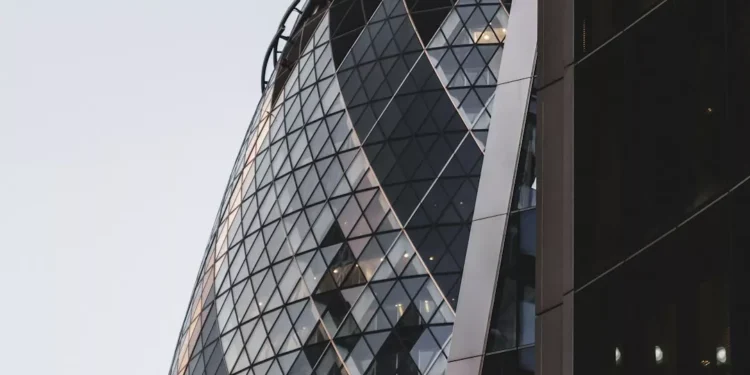 “Empowering Your Finances: Unlocking the Positive Potential of Finanzas”