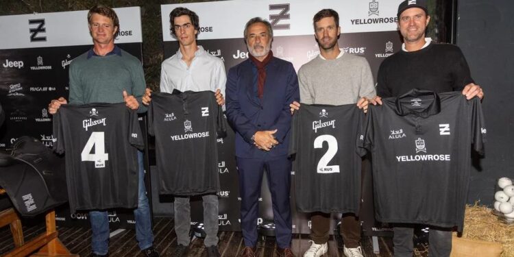 Ellerstina Yellow Rose, the team of Gonzalo and Nicolás Pieres, made an appearance for the Triple Crown.