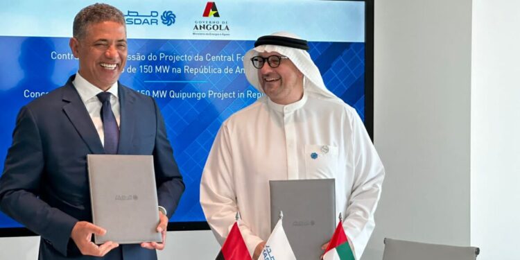 A concession agreement for the Quipungo Photovoltaic Power Plant project is signed by Minea and Masdar.