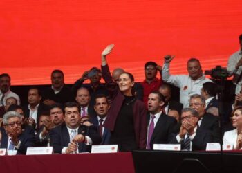 Claudia Sheinbaum forges an alliance with CATEM in anticipation of 2024.