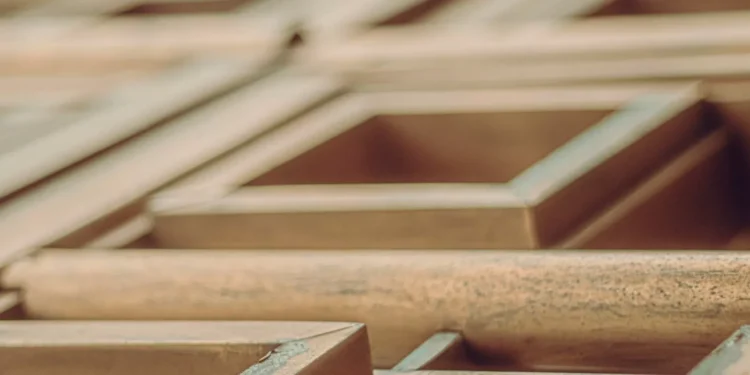 A Complexity Framework for Project Management Strategies