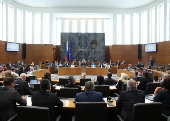 Slovenia officially recognizes Palestinian statehood