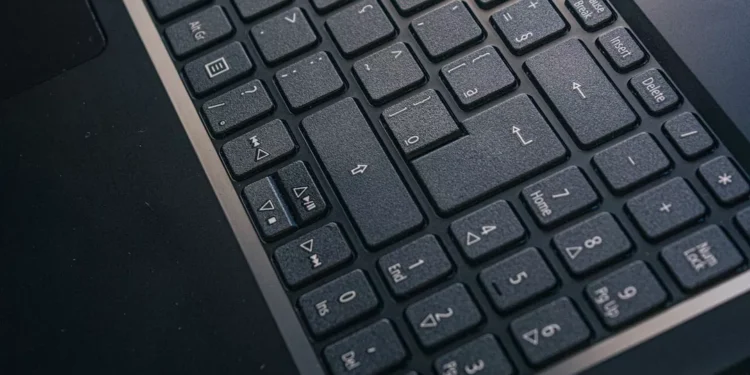 “Revolutionizing Business: The Power of Online Intelligence Technology”