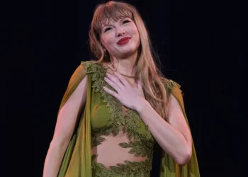 Taylor Swift Fan Proposal Video Goes Viral After Canceled Shows