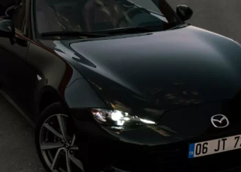 “The Power of Social Media: Connecting and Informing the World”