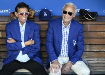 MLB News: Legendary Dodgers Pitcher Passes Away