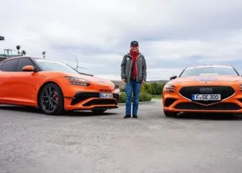 GENESIS SHINES BRIGHT AT STARS RALLYE TÉLÉVIE