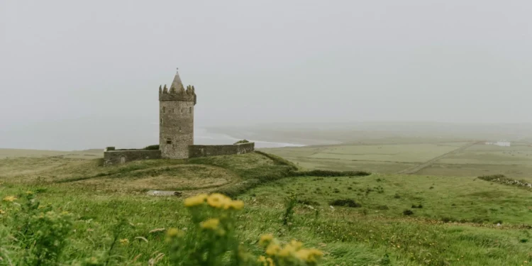 From Conflict to Peace: Reflecting on the Leadership of John Hume in Northern Ireland