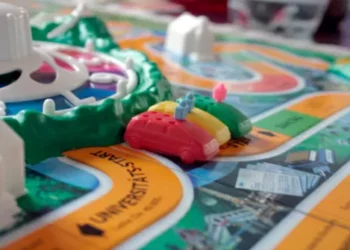 Young Scholars Can’t Take the Field in Game of  Academic Metrics