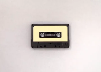 “The Unifying Power of Music: Breaking Barriers Across Cultures”