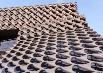 “The Evolving Economy: Understanding the Dynamics for Success”