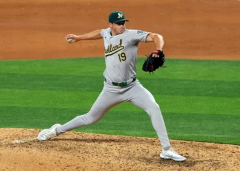 Phillies Reportedly Seeking to Acquire All-Star Closer With Hefty Asking Price