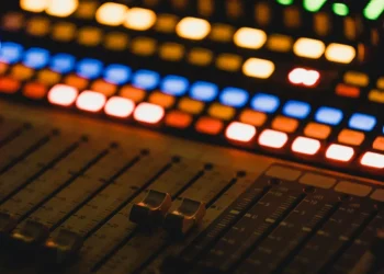 “The Universal Power of Art: Uniting People Through Expression”