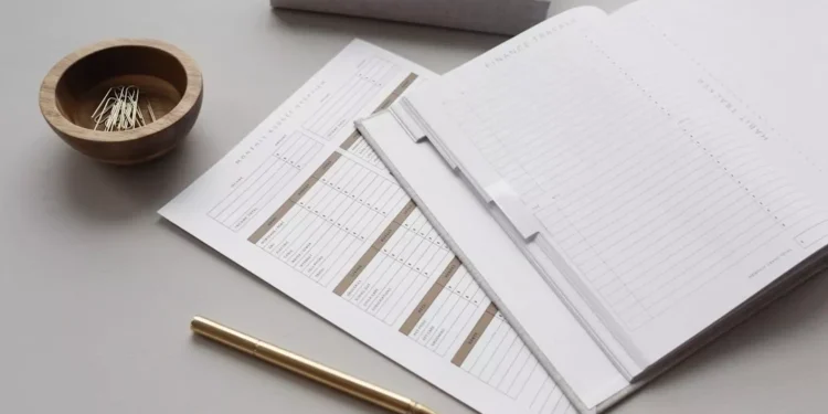 “Uncovering the Potential of Finanzas: A World of Opportunity”