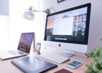 “The Ever-Changing World of Technology: Impact on Our Lives”