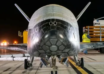 X-37B Space Plane Returns After 434-Day Mission, Advancing Space Tech