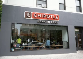 Fact Check: Is Chipotle Mexican Grill Closing in 2025?