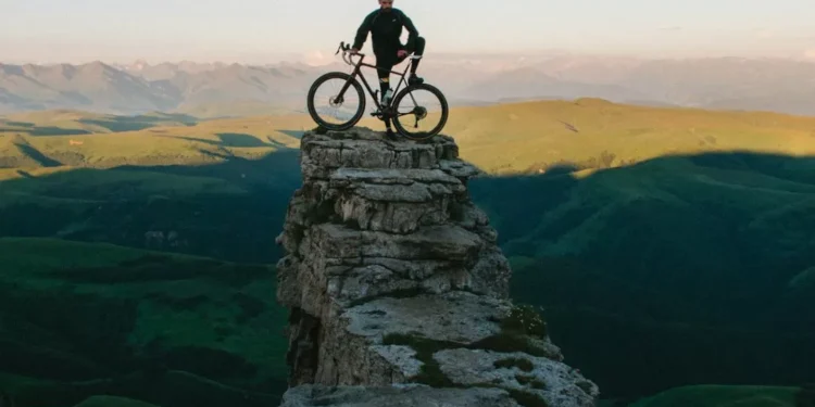 “Deportes: The Universal Language of Unity and Inspiration”