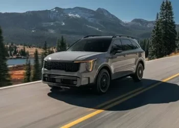 Two Kia Models Named to Cars.com 2025 Best Value New Cars Report