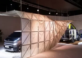 Kia ‘Transcend Journey’ design installation showcases Kia PV5, PV5 WKNDR and Concept EV2 at Milan Design Week 2025