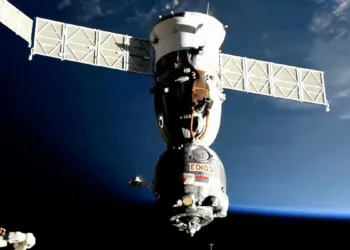 NASA’s Oldest Active Astronaut Lands with his Crewmates on 70th Birthday