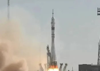 NASA’s Jonny Kim Heads to Space With Russian Crew on Soyuz MS-27