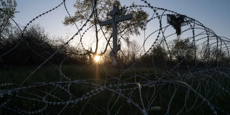 Ukraine accuses Russia of violating Putin’s surprise Easter truce