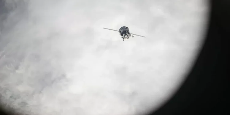 NASA’s Don Pettit Returns to Earth with Russian Crewmates After ISS Science Mission