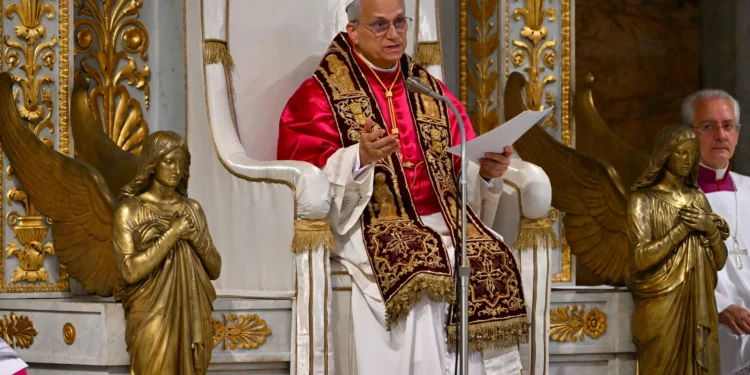 Pope Leo XIV urges unity as his pontificate begins amid polarization