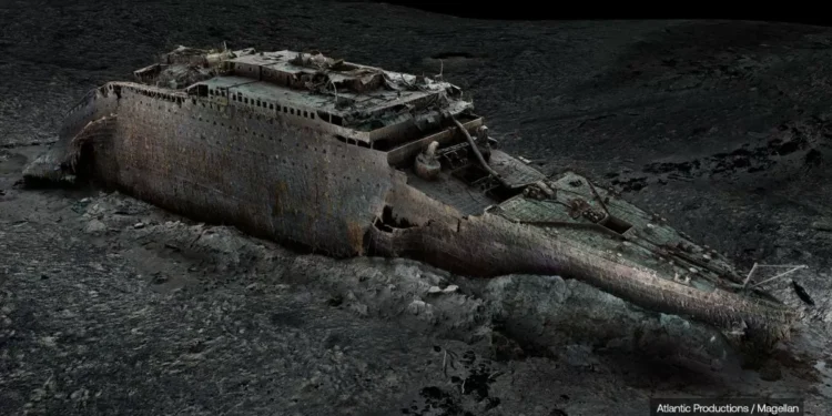 Digital Resurrection of Titanic Reveals How the Ship Was Torn Apart in Its Final Hours