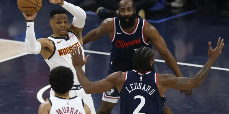 James Harden Expected to Opt Out of Clippers Contract: Report