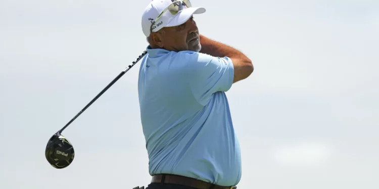 Angel Cabrera Gets Back-to-Back Majors, Wins Senior PGA Championship