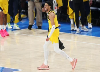 Pacers’ Tyrese Haliburton Leaves Game 7 After Suffering Leg Injury
