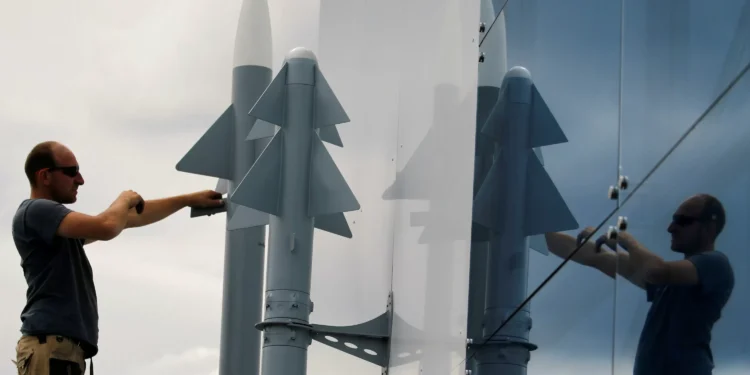 Spain halts Israeli missile deal, plans to sever defense ties over Gaza