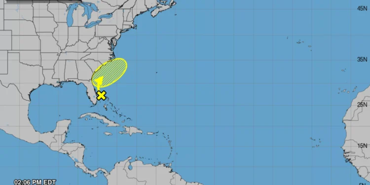 Hurricane Center Forecast Reveals Chances of New Storm Off Southeastern Coast