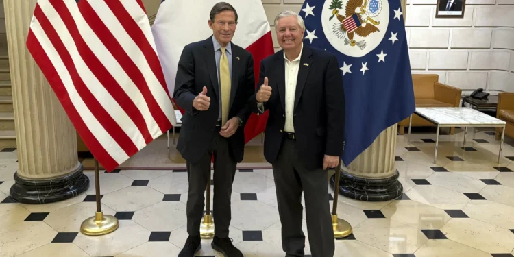 Putin plays for time as US senators warn on Ukraine peace, sanctions