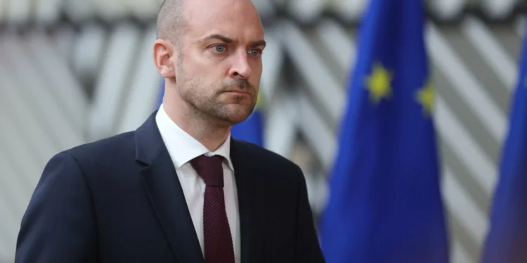 French top diplomat reiterates Paris’ resolve to recognize Palestine