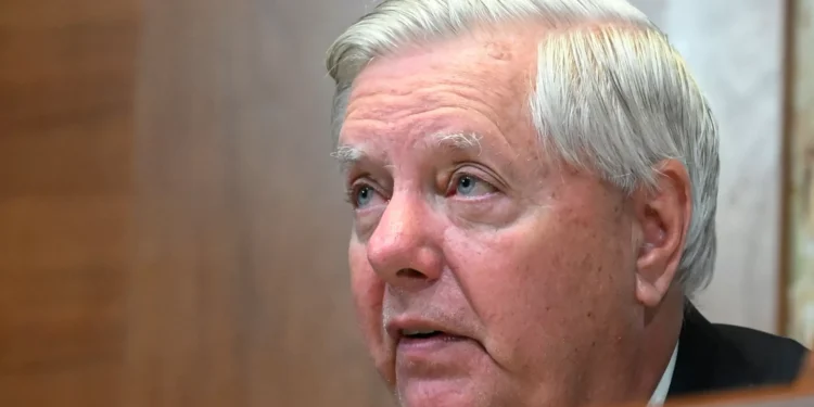 Lindsey Graham Wants Trump to Go ‘All In’ on Iran as Security Council Meets