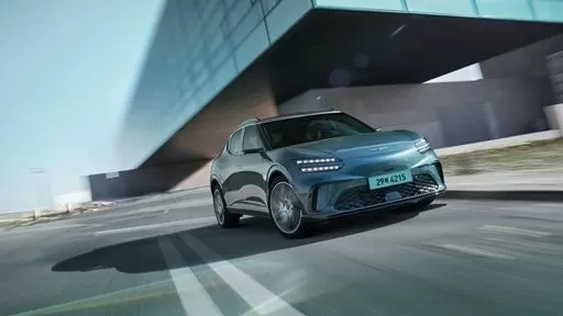 GENESIS MOTOR UK DEBUTS ENHANCED GV60