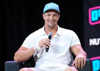 Rob Gronkowski Shares No-Holds-Barred Take on Patriots’ 2025 Season