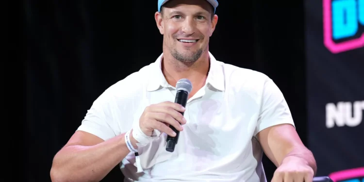 Rob Gronkowski Shares No-Holds-Barred Take on Patriots’ 2025 Season