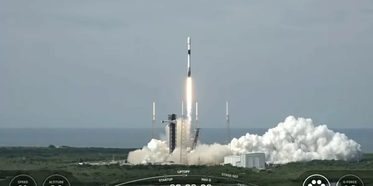 SpaceX Launches Two O3b mPOWER Satellites, Successfully Lands Falcon 9 Booster at Sea