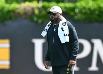 Report: Steelers Tight End Feared to Have Season-Ending Injury