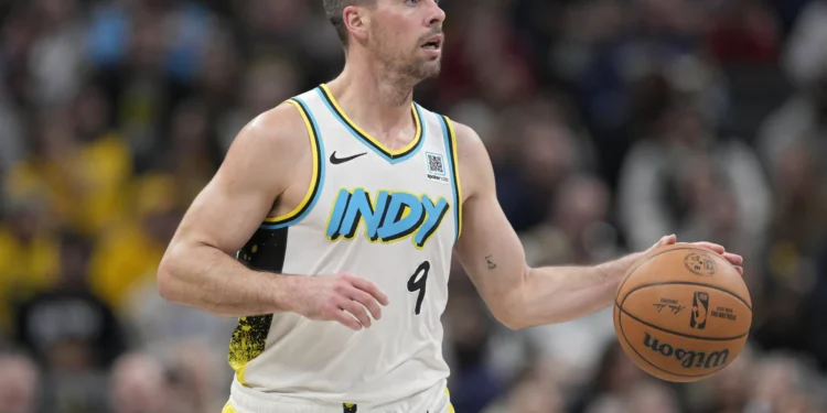 Pacers’ TJ McConnell Sounds Off About Kyrie Irving
