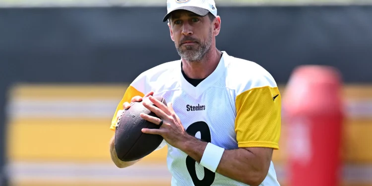 Pittsburgh Steelers Projected to Swing Big Move for Aaron Rodgers