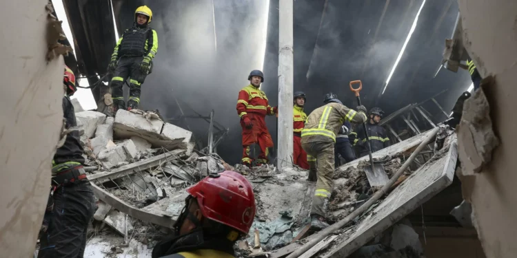 Russian drone kills 7 in Kharkiv on eve of Trump’s Ukraine talks