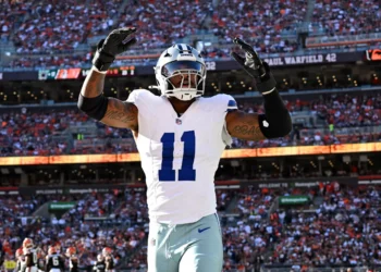 ESPN Analyst Sounds Off on Packers Expectations After Micah Parsons Trade